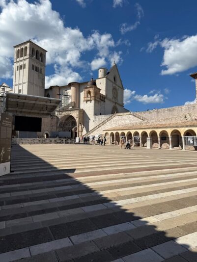 fb-313158165452988_1220290373476246