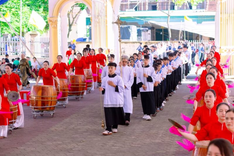 fb-267086443957481_1082472684095437