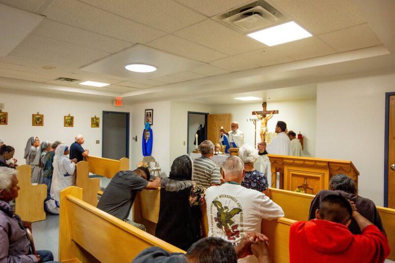 fb-122607737801214_1217737387045694