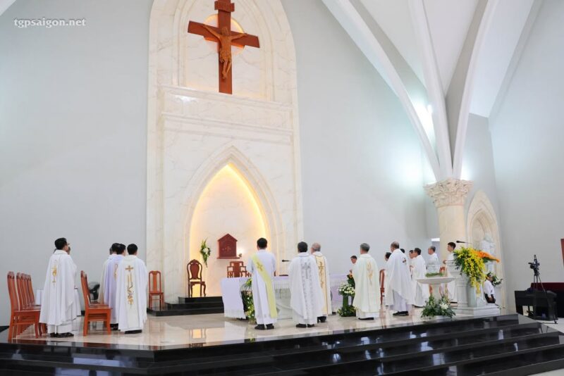 fb-1407235966182611_1093531372924231