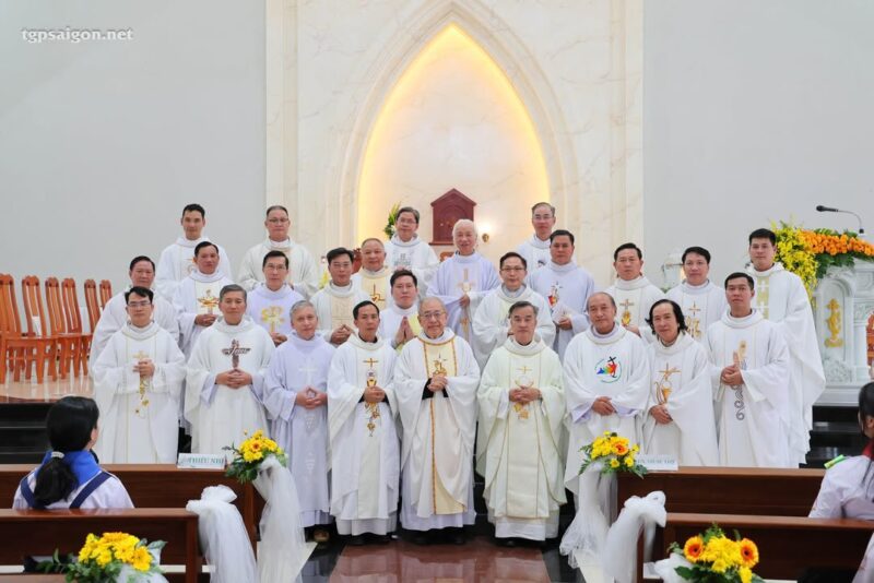 fb-1407235966182611_1093531372924231