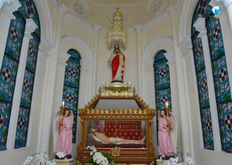 fb-1407235966182611_1093518286258873