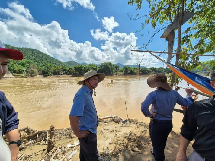 fb-285328895298373_786570107445240