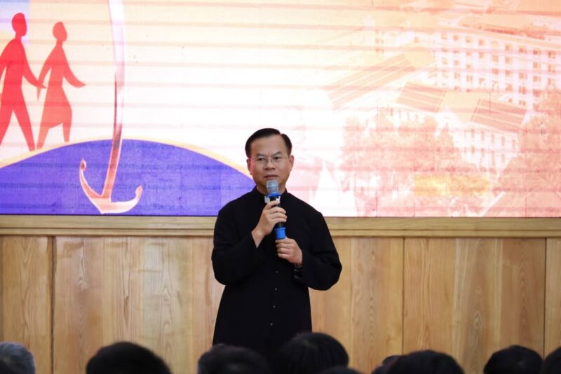 fb-1407235966182611_1094941109449924