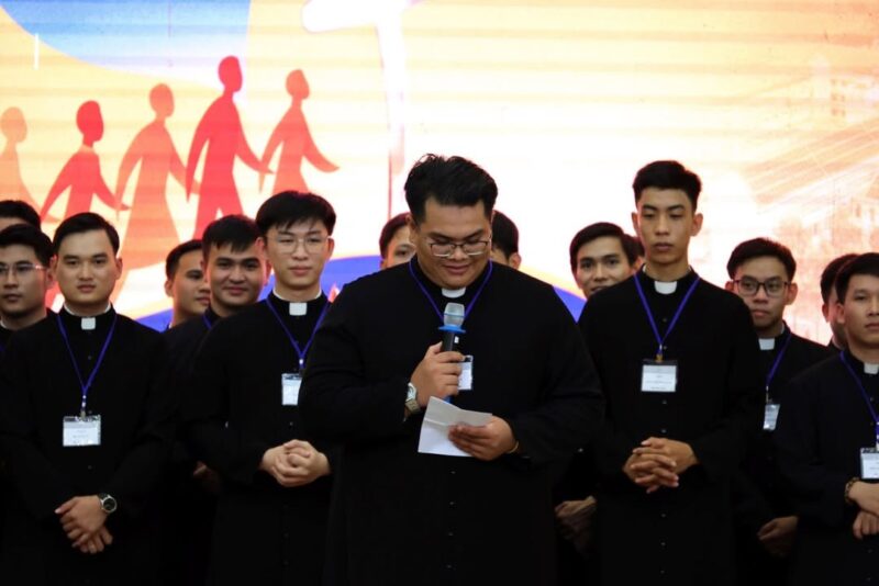 fb-1407235966182611_1094941109449924