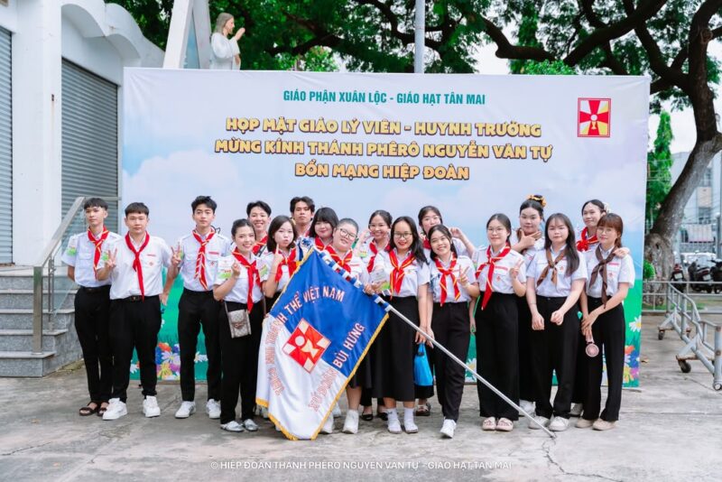 fb-585442494803518_1194168789414335