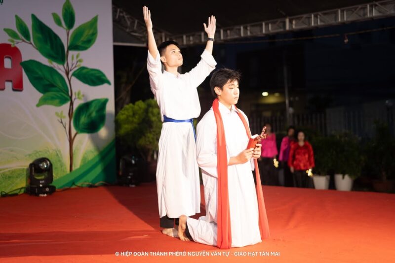 fb-585442494803518_1194168789414335