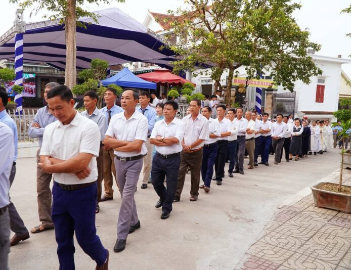 fb-285328895298373_788970670538517