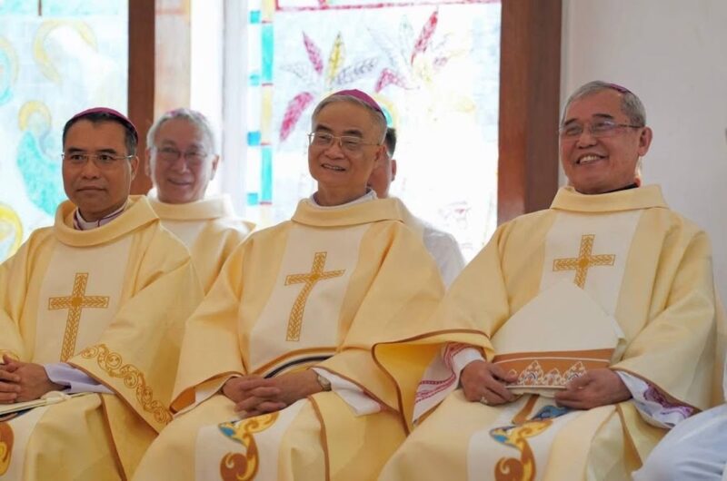 fb-1407235966182611_1095677049376330