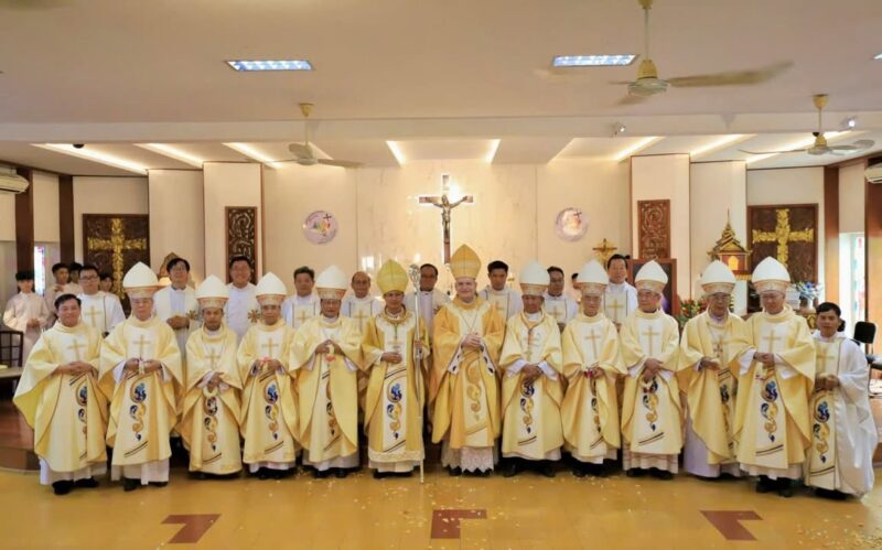 fb-1407235966182611_1095677049376330