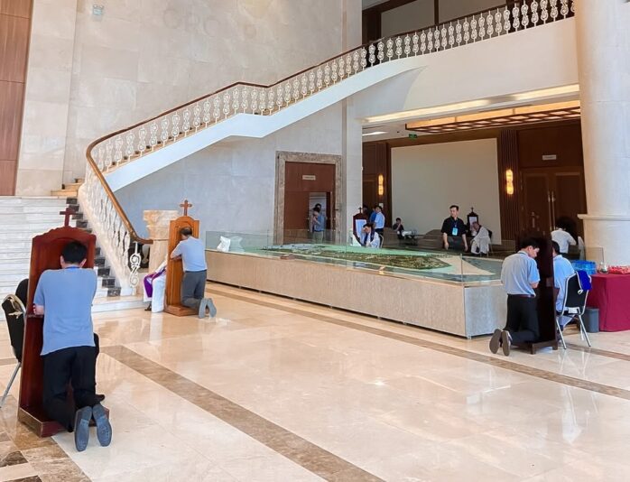 fb-267086443957481_1085458070463565