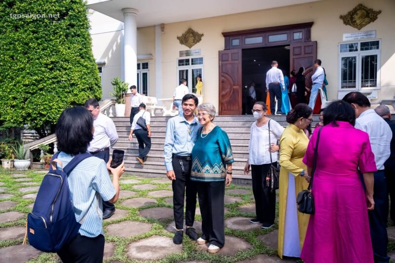 fb-1407235966182611_1096543639289671