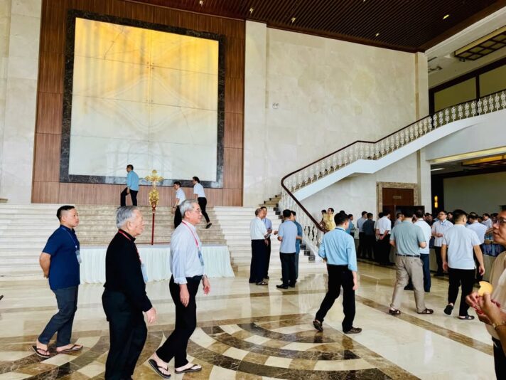 fb-267086443957481_1086095940399778