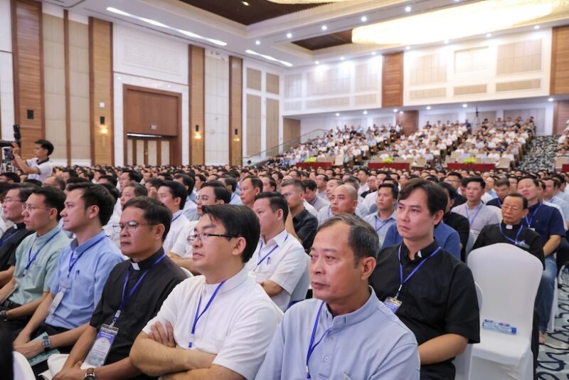 fb-732768673513037_1098542742402609