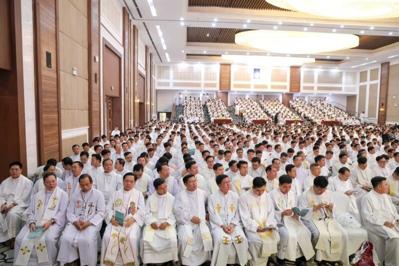 fb-732768673513037_1098223462434537