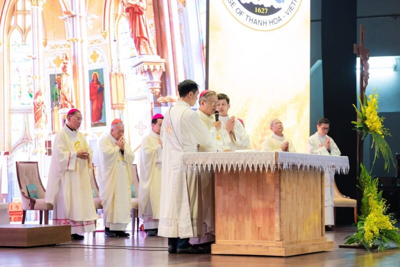 fb-732768673513037_1098223462434537