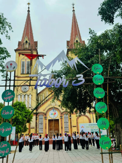 8E03625E-ACE1-4A57-850F-BC3D7E8574D8