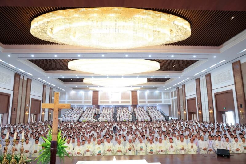 fb-732768673513037_1098986619024888