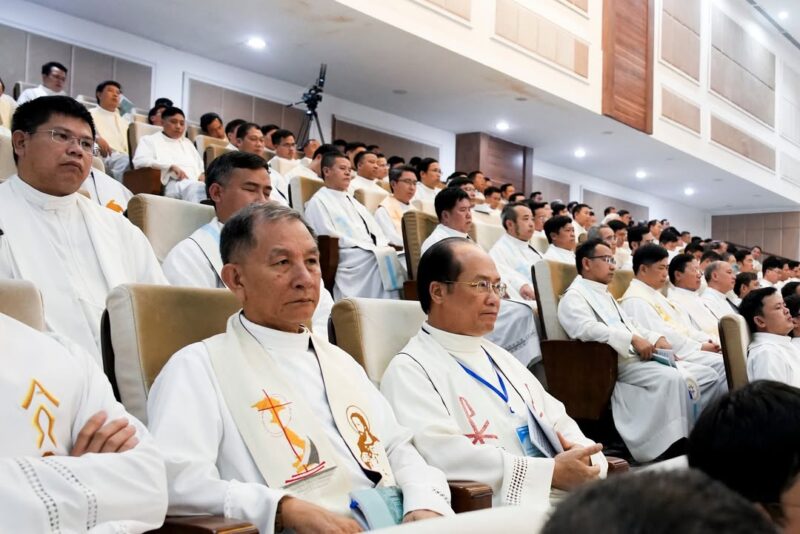 fb-267086443957481_1086818433660862