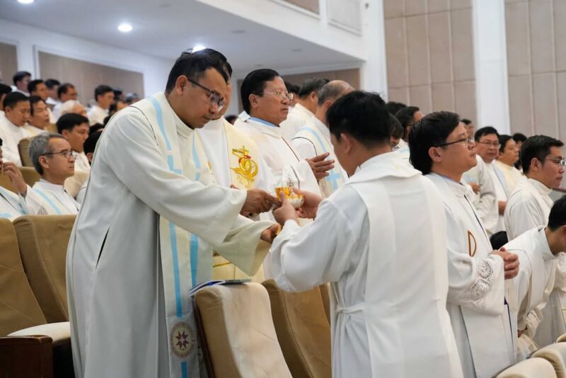 fb-267086443957481_1086818433660862