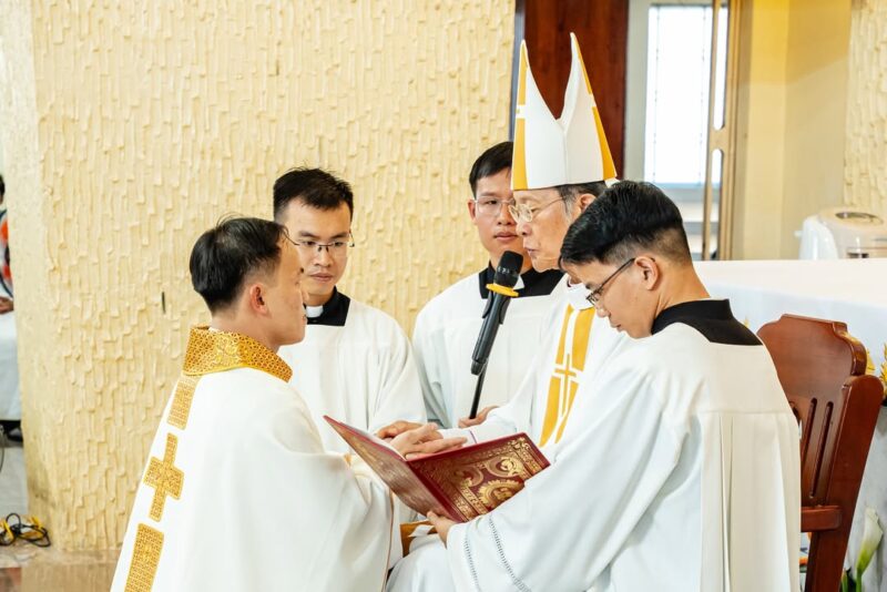 fb-585442494803518_1196319269199287