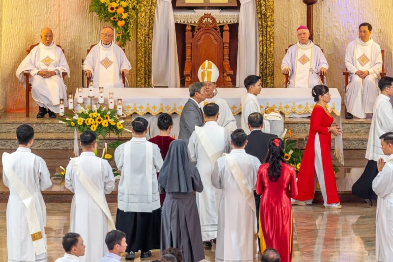 fb-585442494803518_1196300335867847