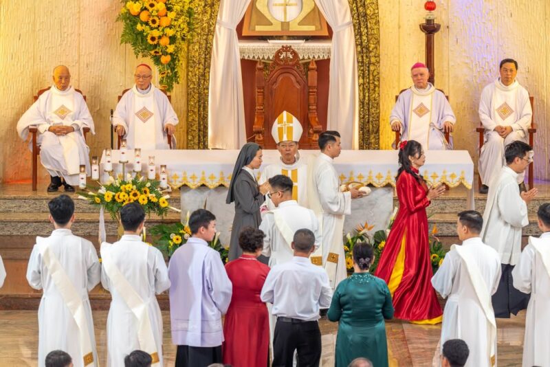 fb-585442494803518_1196300335867847