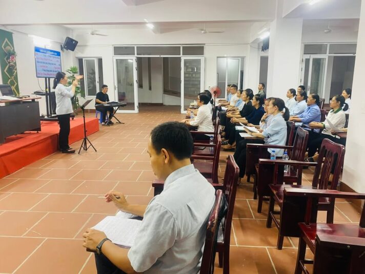 fb-732768673513037_1099294788994071