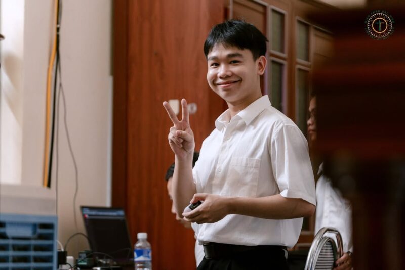 fb-732768673513037_1100518445538372