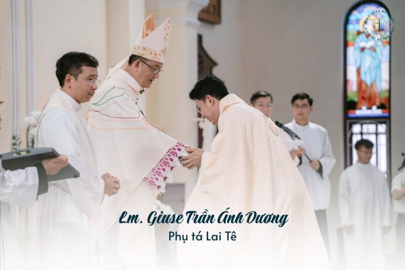 fb-732768673513037_1100375732219310