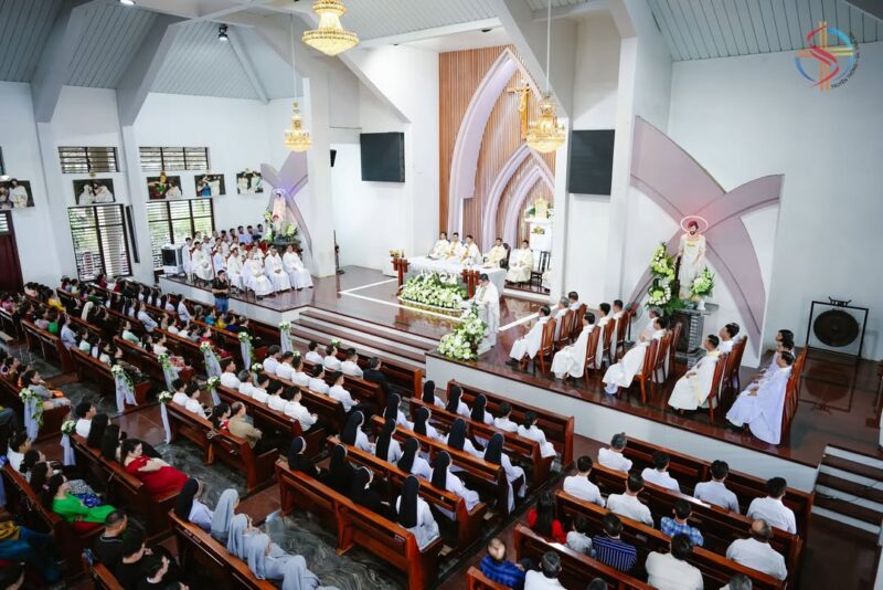 fb-585442494803518_1197911379040076