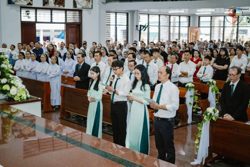 fb-585442494803518_1197911379040076