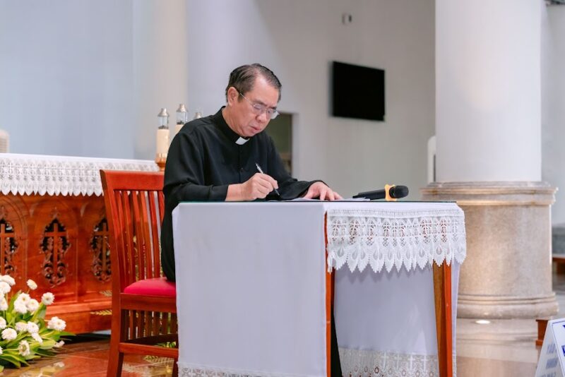 fb-585442494803518_1197813935716487