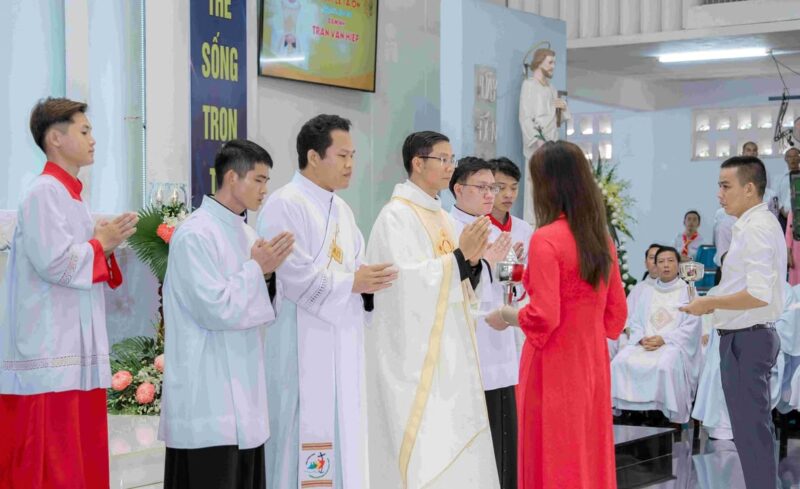 fb-585442494803518_1197775615720319