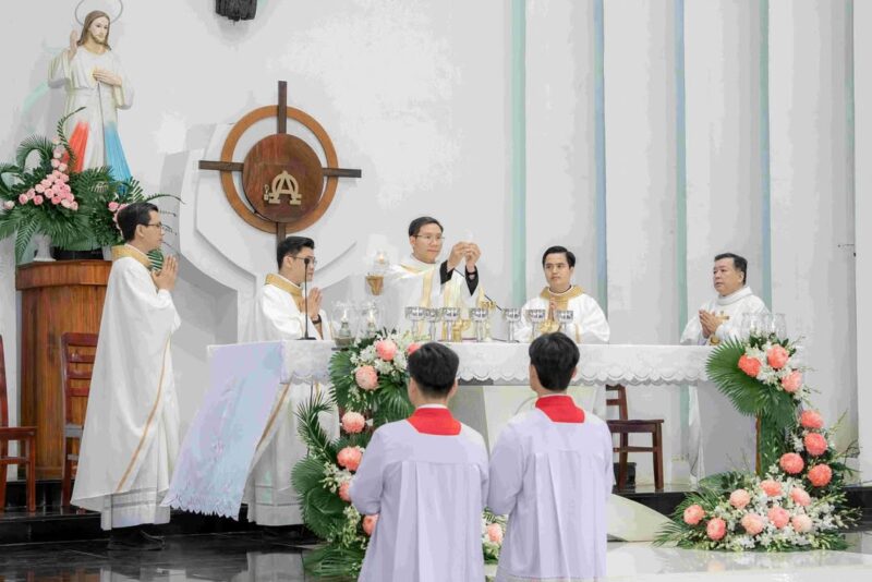 fb-585442494803518_1197775615720319