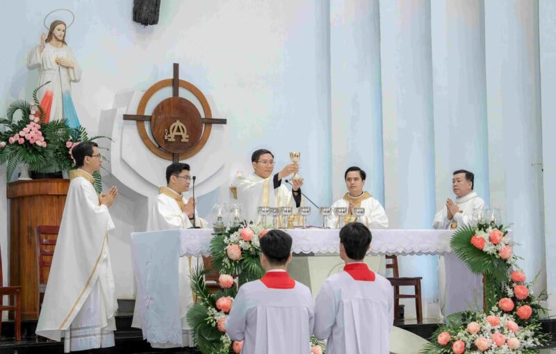 fb-585442494803518_1197775615720319