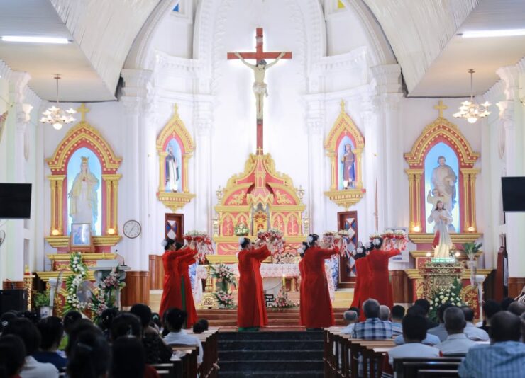 fb-732768673513037_1101279435462273