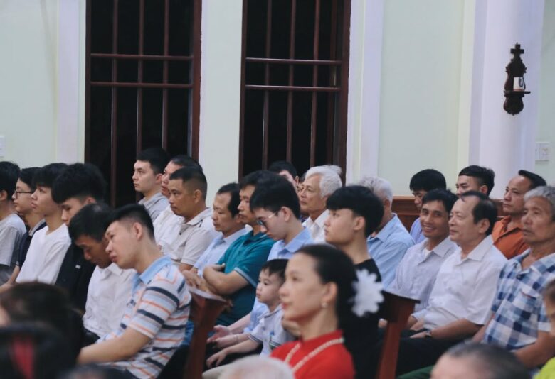 fb-732768673513037_1101279435462273