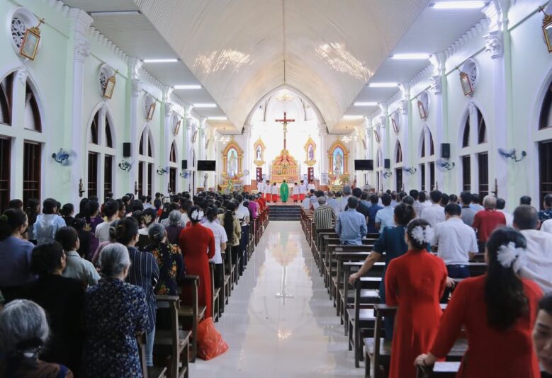 fb-732768673513037_1101279435462273