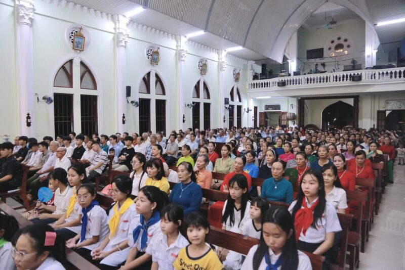 fb-732768673513037_1101279435462273