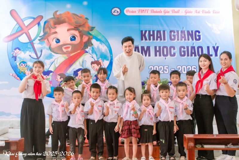 fb-732768673513037_1101352535454963