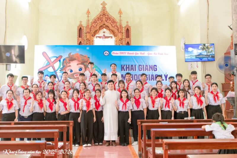 fb-732768673513037_1101352535454963