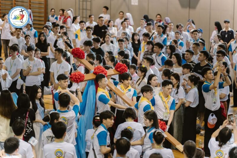 fb-267086443957481_1089928766683162