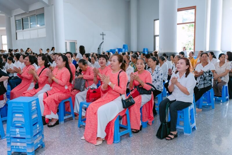 fb-585442494803518_1199574878873726