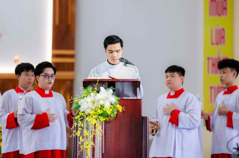 fb-585442494803518_1199426458888568