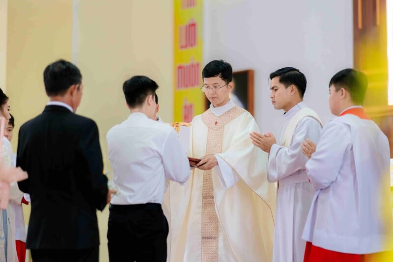 fb-585442494803518_1199426458888568