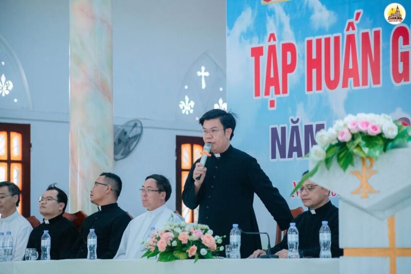 fb-285328895298373_793775276724723