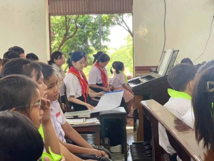 fb-732768673513037_1101965935393623