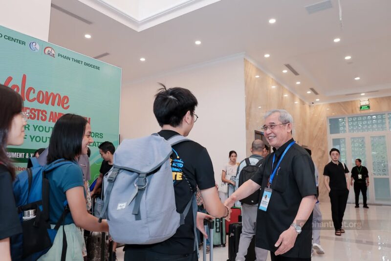 fb-267086443957481_1090737866602252