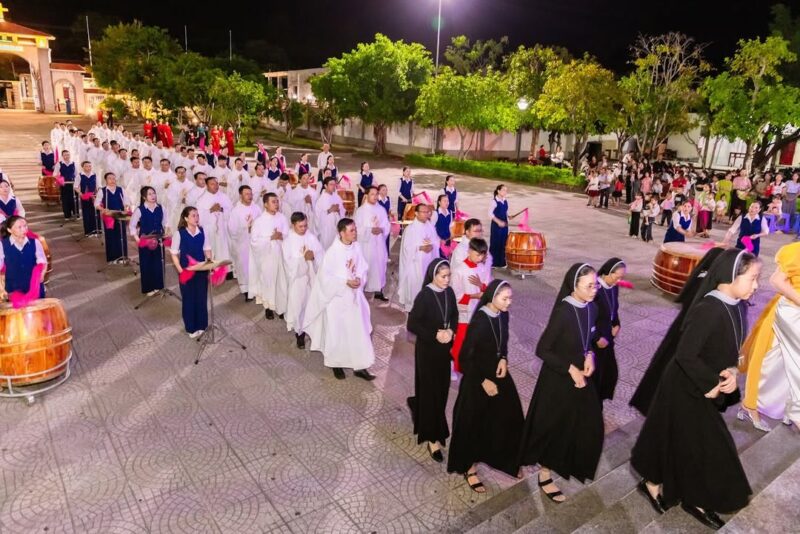 fb-267086443957481_1091580629851309